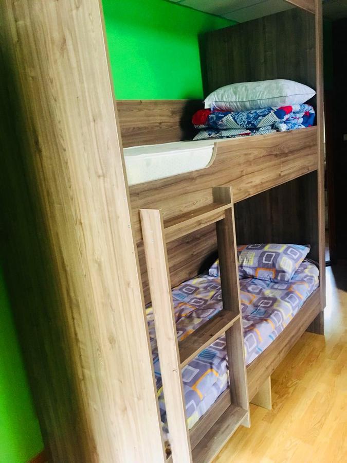 Apelsin Hostel 알마티 외부 사진