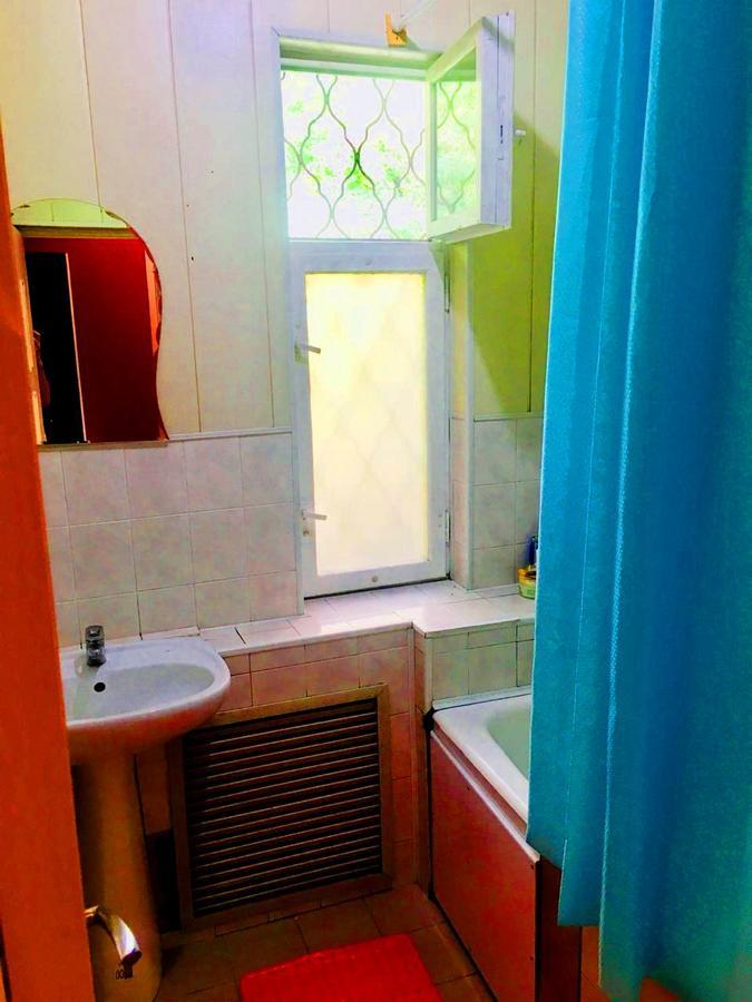 Apelsin Hostel 알마티 외부 사진